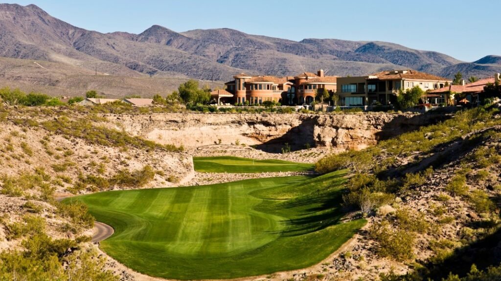 Henderson Seven Hills Luxury Golf Course Homes