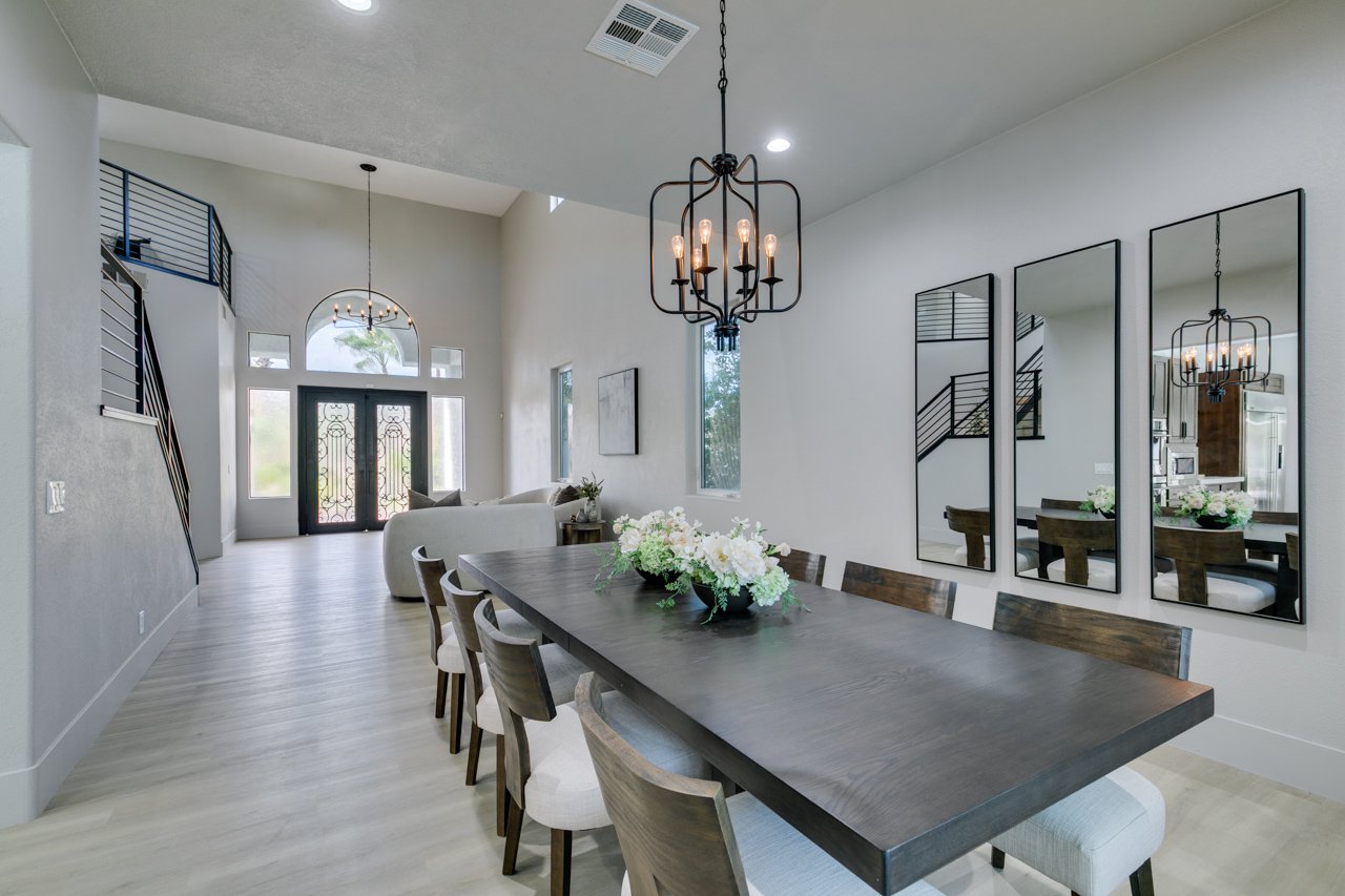 luxury-home-staging-paseo-summerlin-las-vegas-dining-room-staged-to-sell