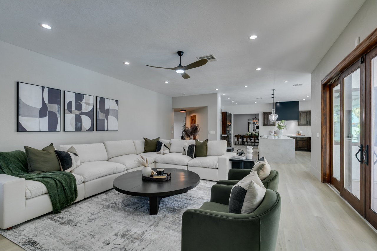 luxury-home-staging-paseo-summerlin-las-vegas-family-room-luxury-staged-to-sell