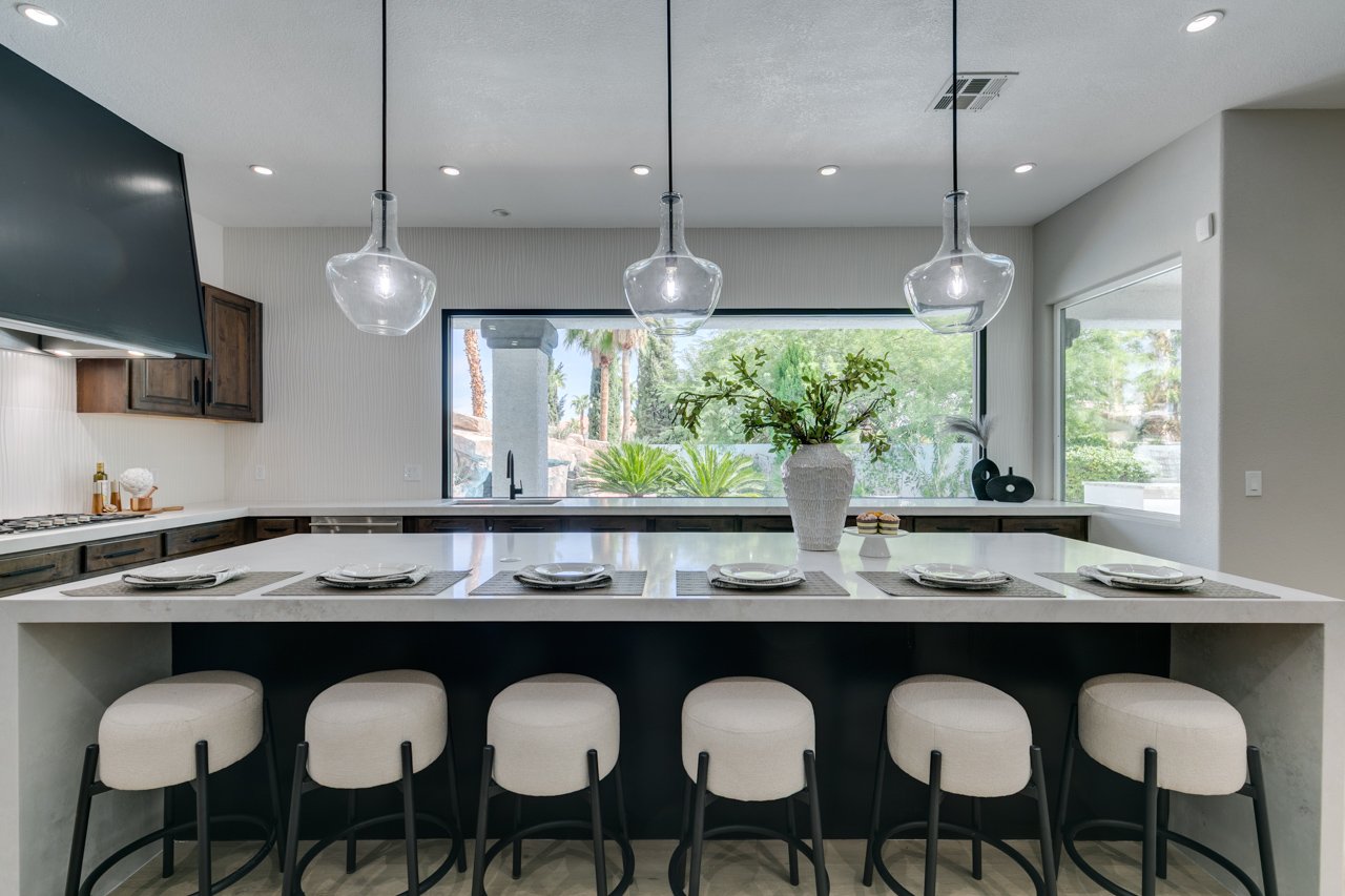 luxury-home-staging-paseo-summerlin-las-vegas-kitchen-island-staged-to-sell