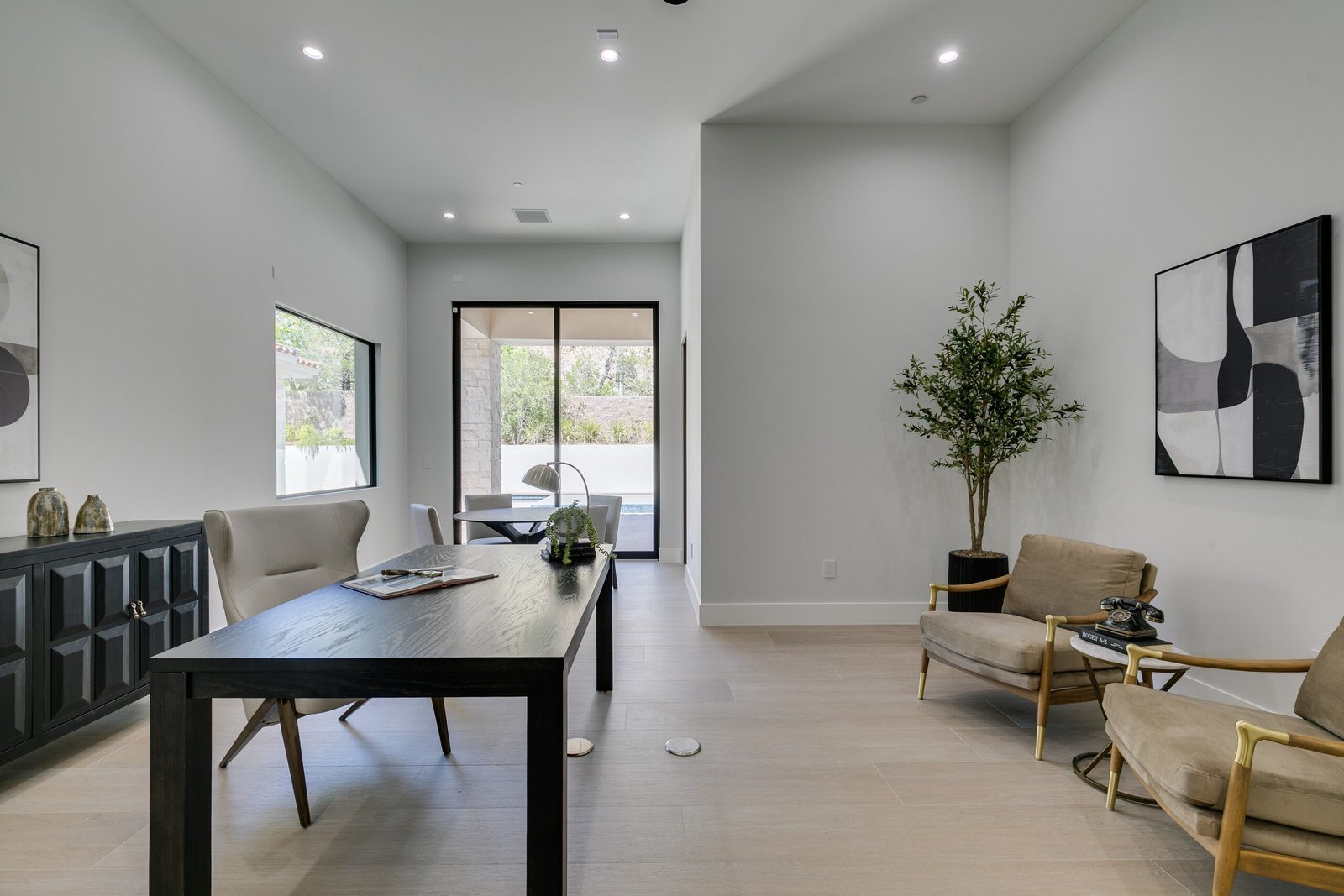 luxury-home-staging-ravenswood-office-new-construction-southern-las-vegas-staged-to-sell