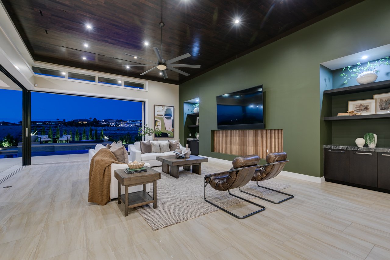 Opal_Valley_Seven_Hills_Luxury_Home_Staging_20 (3)